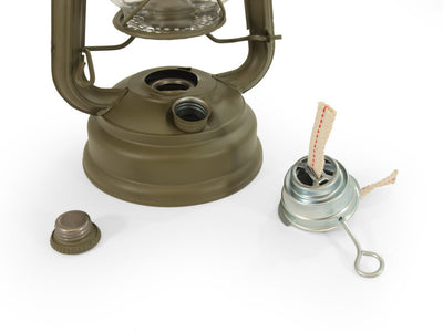 Kerosin Lampen und Laternen