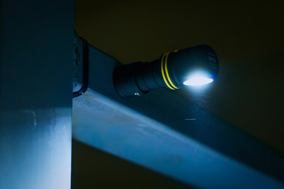 ArmyTek Elf C1 weiße LED-taschenlampe 1000 lm 1440 h 56 g