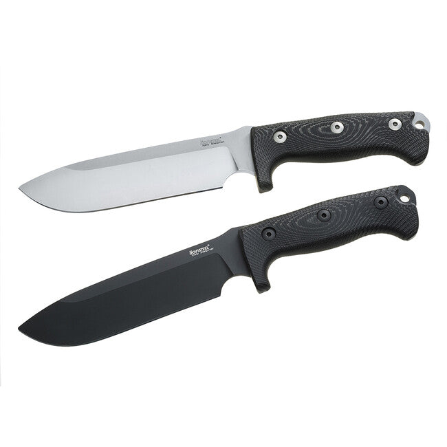 Lionsteel M7 MB Dolch für Abenteurer mit schwarzer Klinge.