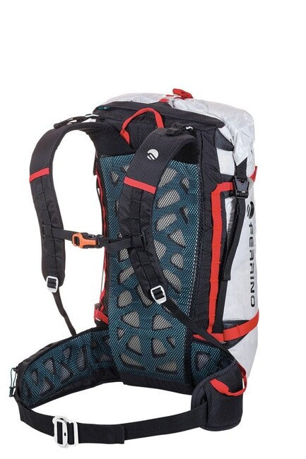 Ferrino Instinct ultraleichter Rucksack 30+5, weiß
