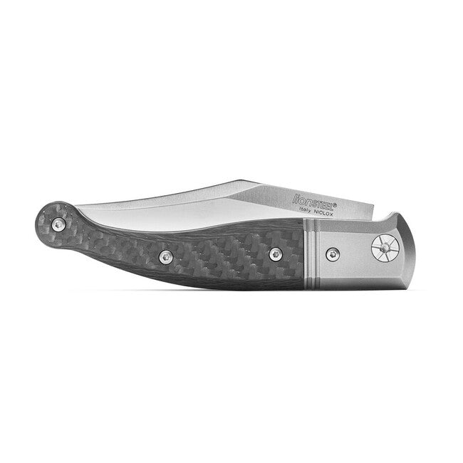 Lionsteel GITANO GT01 CF ist ein neues traditionelles taschenmesser mit Niolox-Stahlklinge