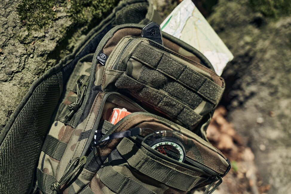 Brandit US Cooper schultertasche, darkcamo