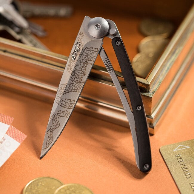 Deejo zatvaraci Messer Tattoo wood Japanese Dragon