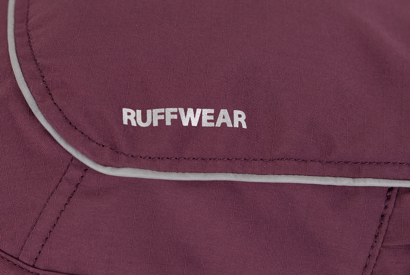 Ruffwear Fuse Jacke für Hund Übermantel, purple rain