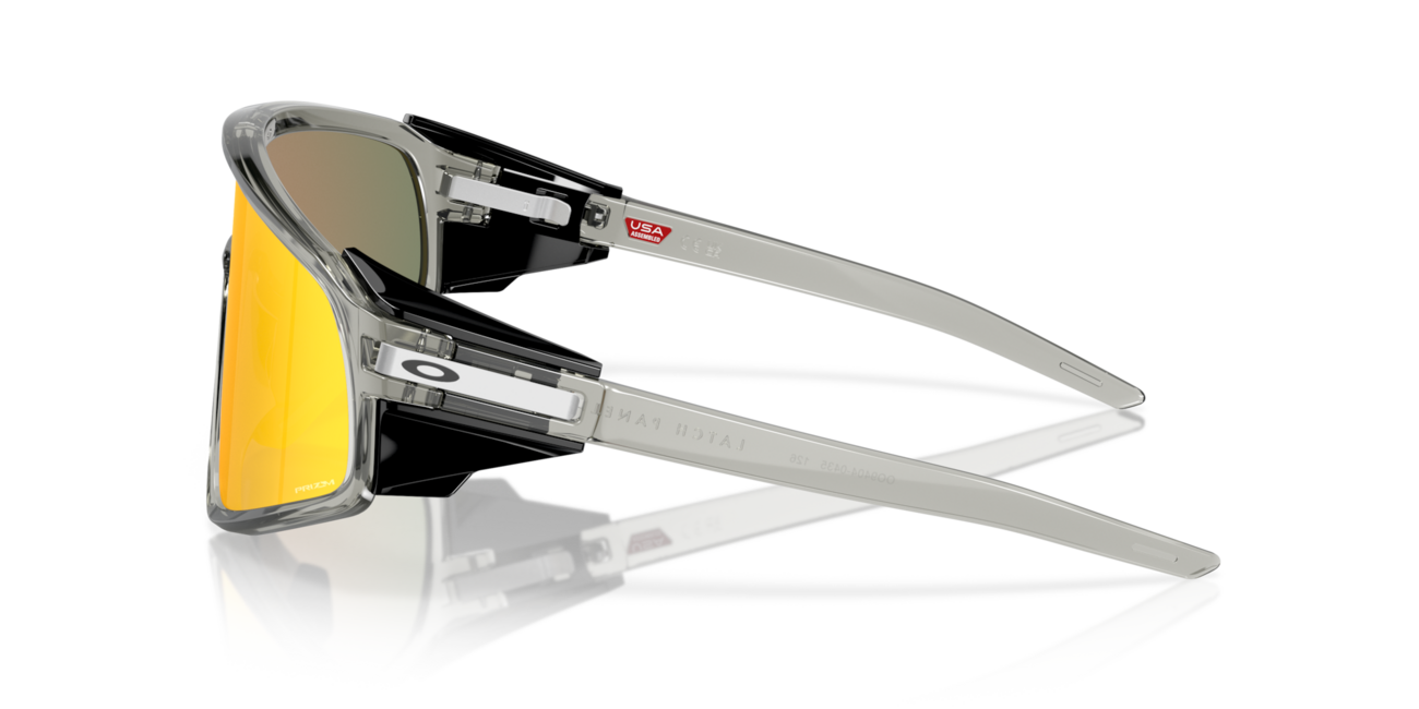 Oakley LATCH PANEL Sonnenbrille mit Rahmen Grey Ink und mit Dias Prizm Ruby 35