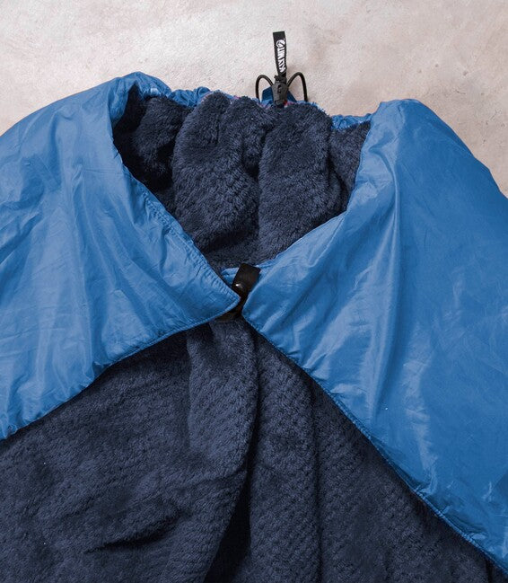 Klymit Prikryvka Versa Luxe, blau