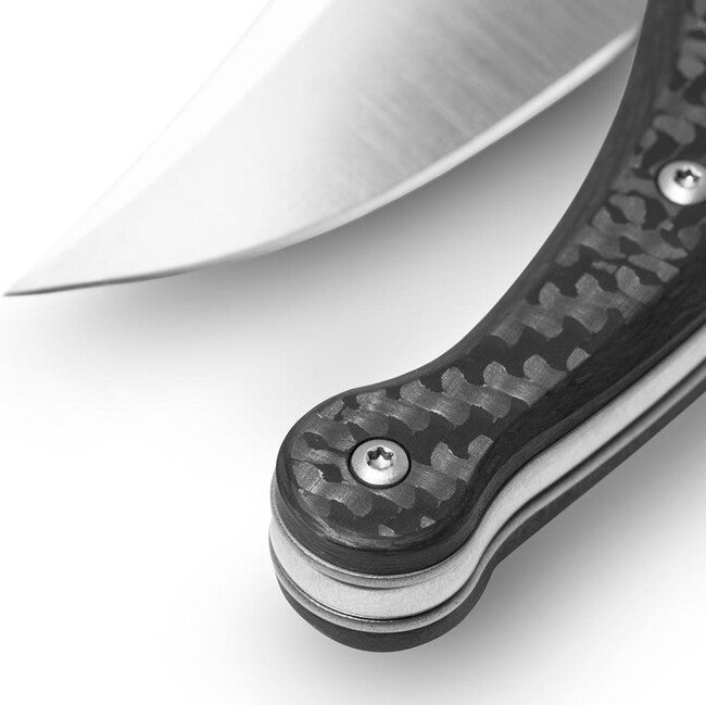 Lionsteel GITANO GT01 CF ist ein neues traditionelles taschenmesser mit Niolox-Stahlklinge