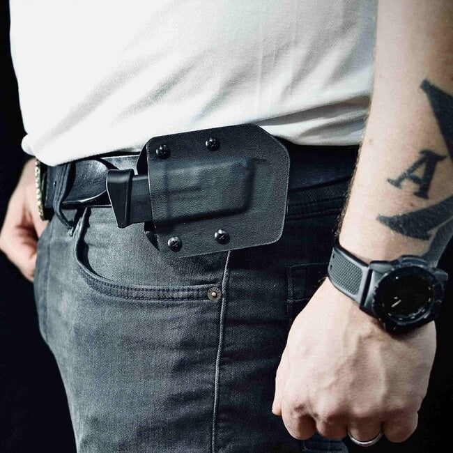 Falco Kydex Horizontalholster F905 2021 für ein Glock 17 Magazin, schwarz rechts