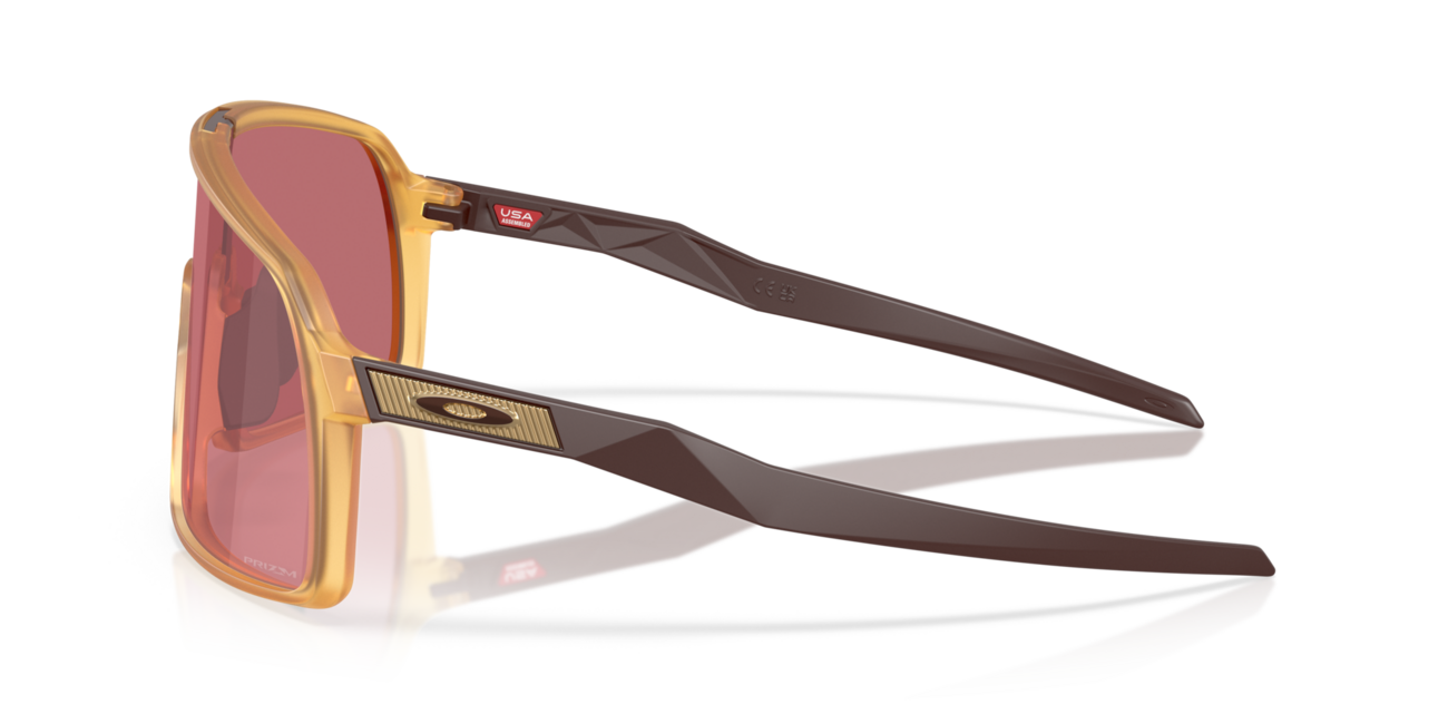 Oakley SUTRO Sonnenbrille mit Rahmen Matte Trans Light Curry und mit Dias Prizm Dark Golf , Steel