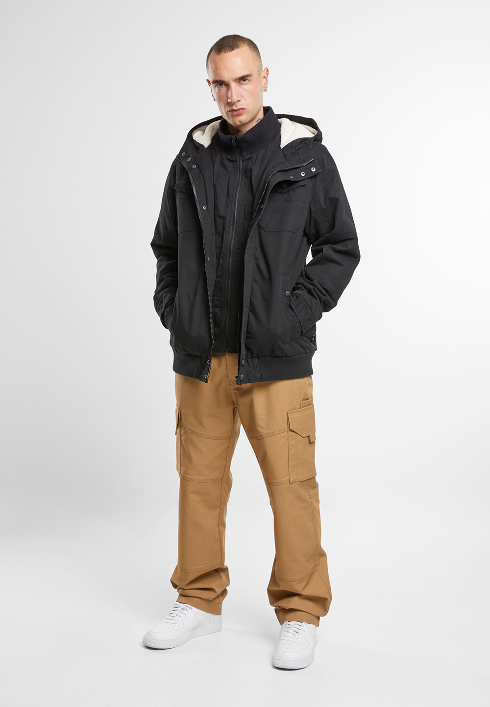 Brandit Meadow Jacket pánska zimná bunda, čierna