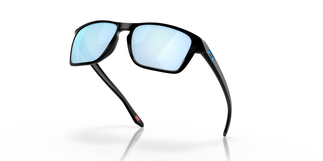 Oakley SYLAS mit Rahmen Matte Black und mit Dias Prizm Deep Water Polar 60