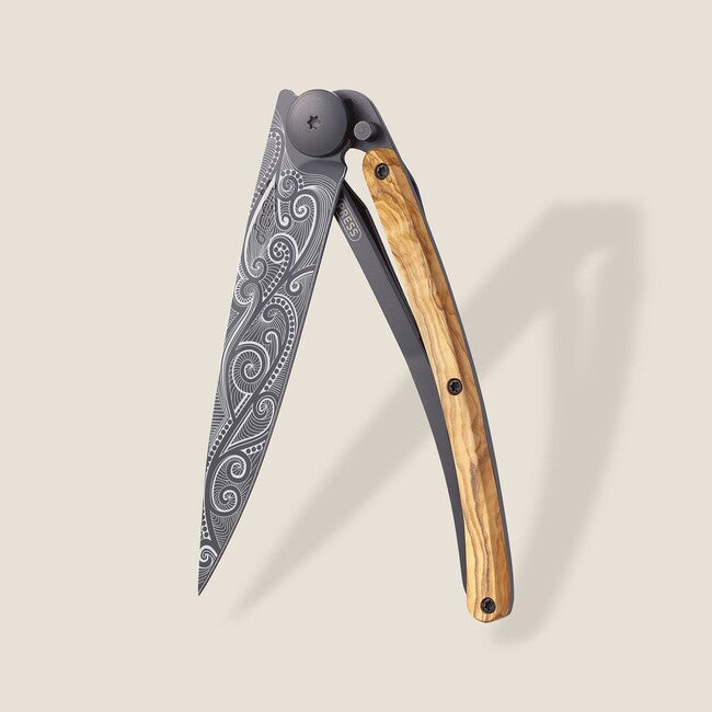Deejo Schließmesser black tattoo olive wood pacific