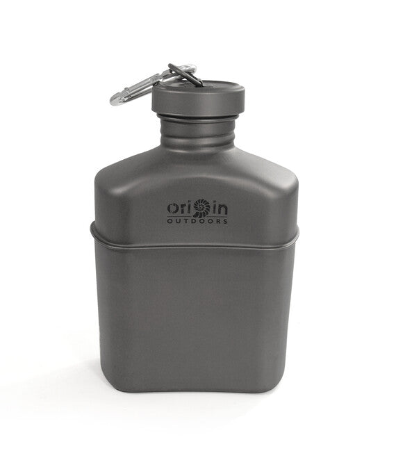 Origin Outdoors Titanium Feldflasche mit Karabiner und Tragetasche 1 l