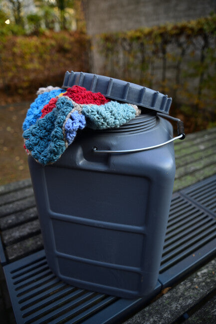 BasicNature Weithals-Flüssigkeitsbehälter quadratisch 30 l, grau