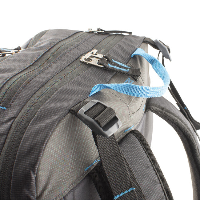 Pinguin Ace 27 Backpack Nylon, 27 L, Black