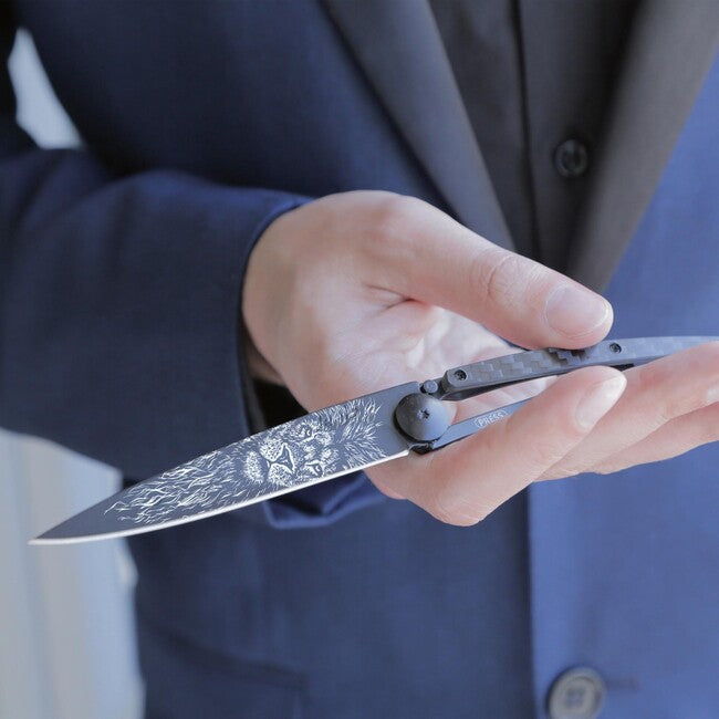 Deejo Tattoo Black Carbon Folding Knife Lion