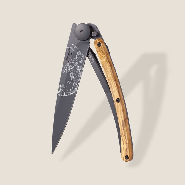 Deejo Tattoo Schließmesser black olive wood Scorpio