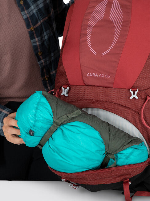 OSPREY Aura Ag 65, berry sorbet red