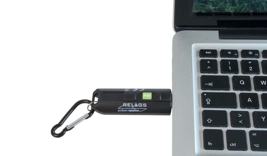 BasicNature USB LED Schlüsselanhänger, schwarz