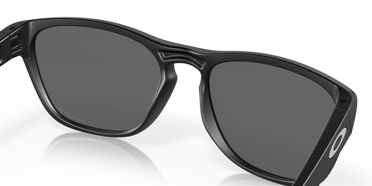 Oakley MANORBURN Sonnenbrille mit Rahmen Matte Black und mit Dias Prizm Black Polarized 56