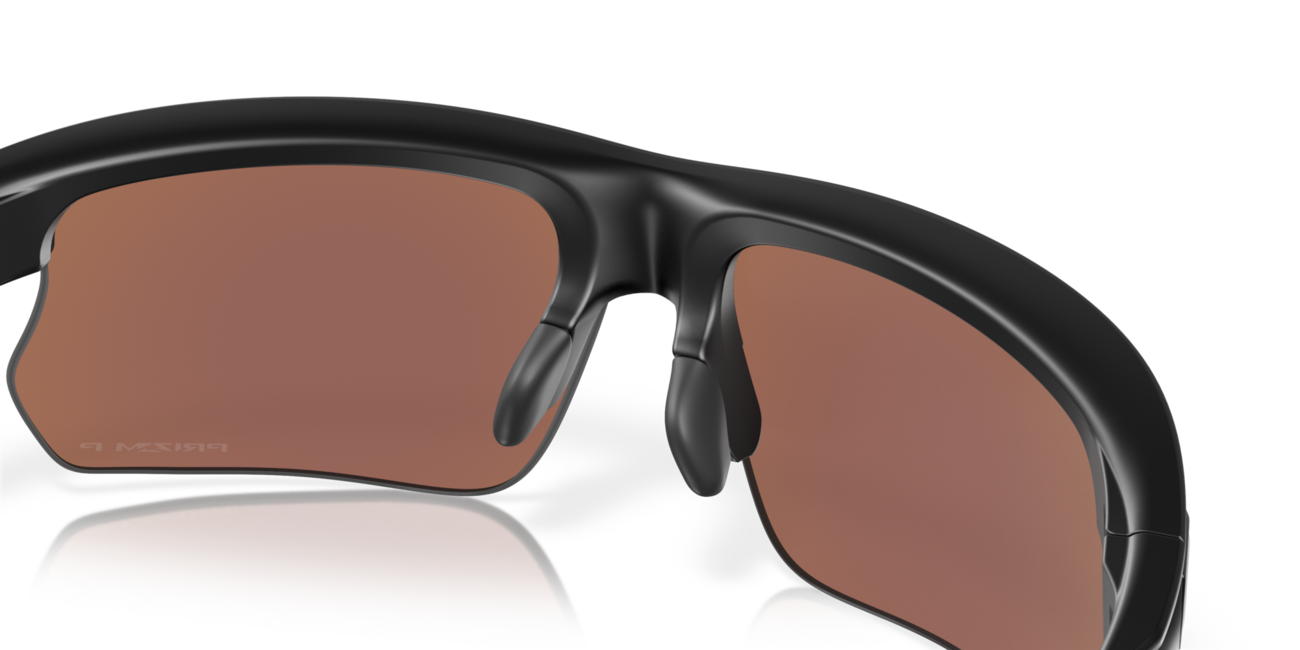 Oakley BISPHAERA Sonnenbrille mit Rahmen Matte Black und mit Dias Prizm Deep Water Polarized 68
