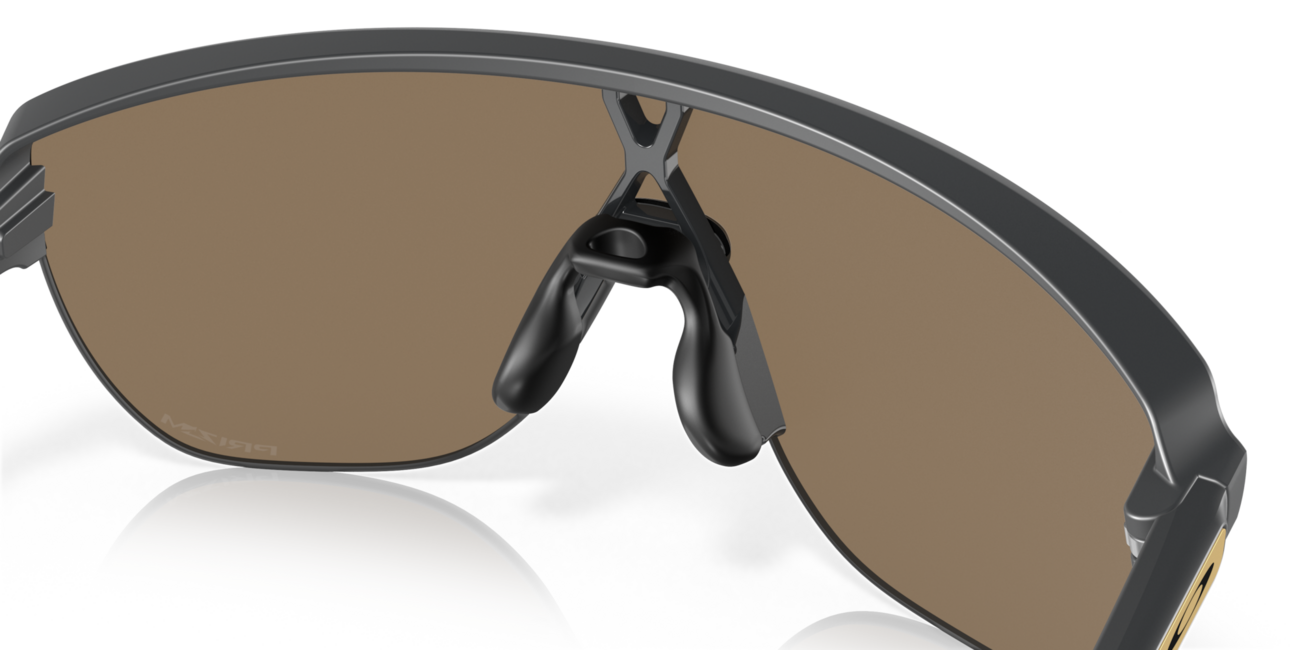 Oakley CORRIDOR Sonnenbrille mit Rahmen Matte Carbon und mit Dias Prizm 24K 42