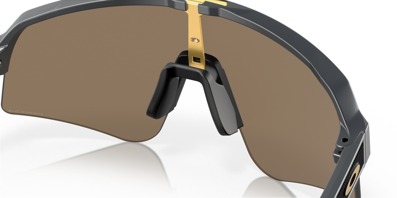 Oakley SUTRO LITE SWEEP sonnenbrille mit rahmen matte carbon und mit dias prizm 24k