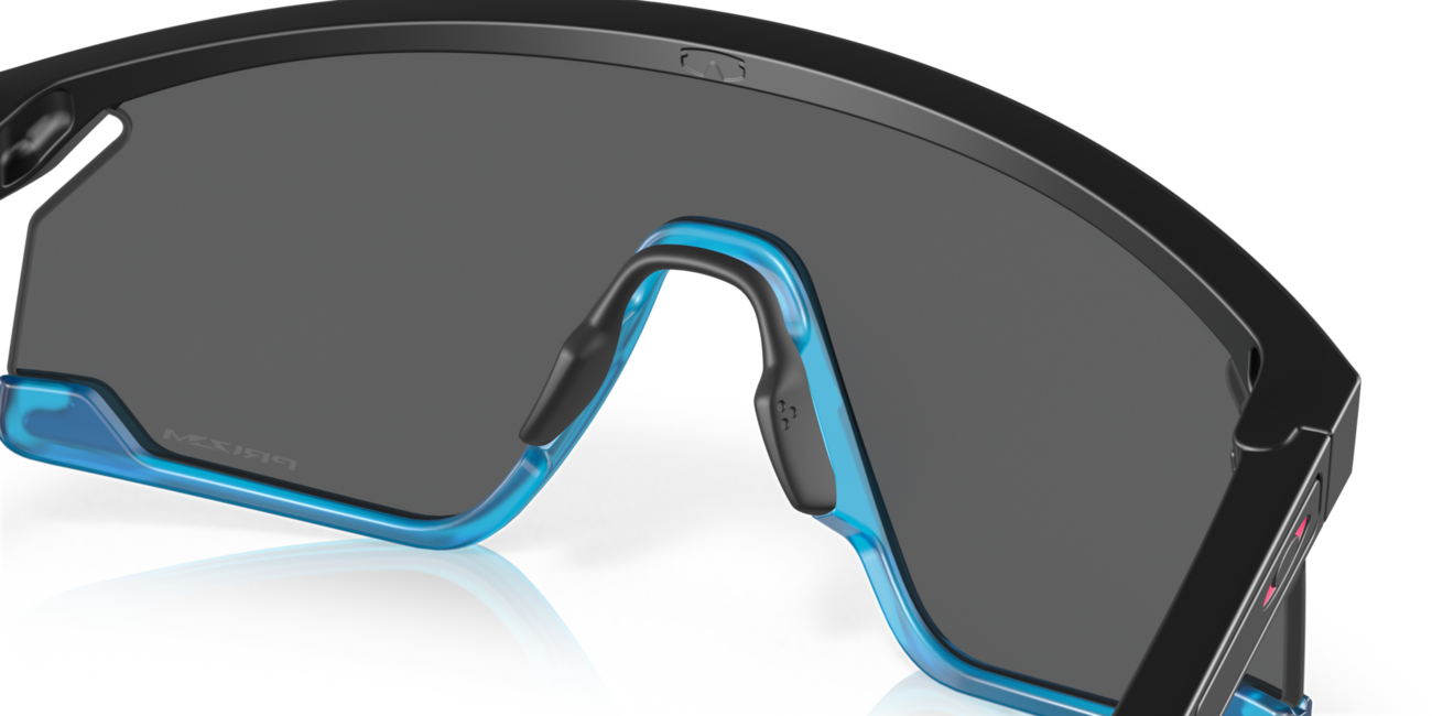 Oakley BXTR Sonnenbrille mit Rahmen Matte Black und mit Dias Prizm Black 39