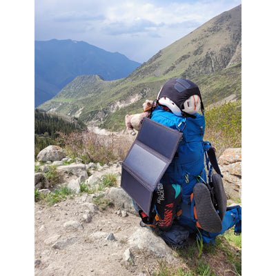 BasicNature Offroad Solar-Ladegerät 18 V / 21 W