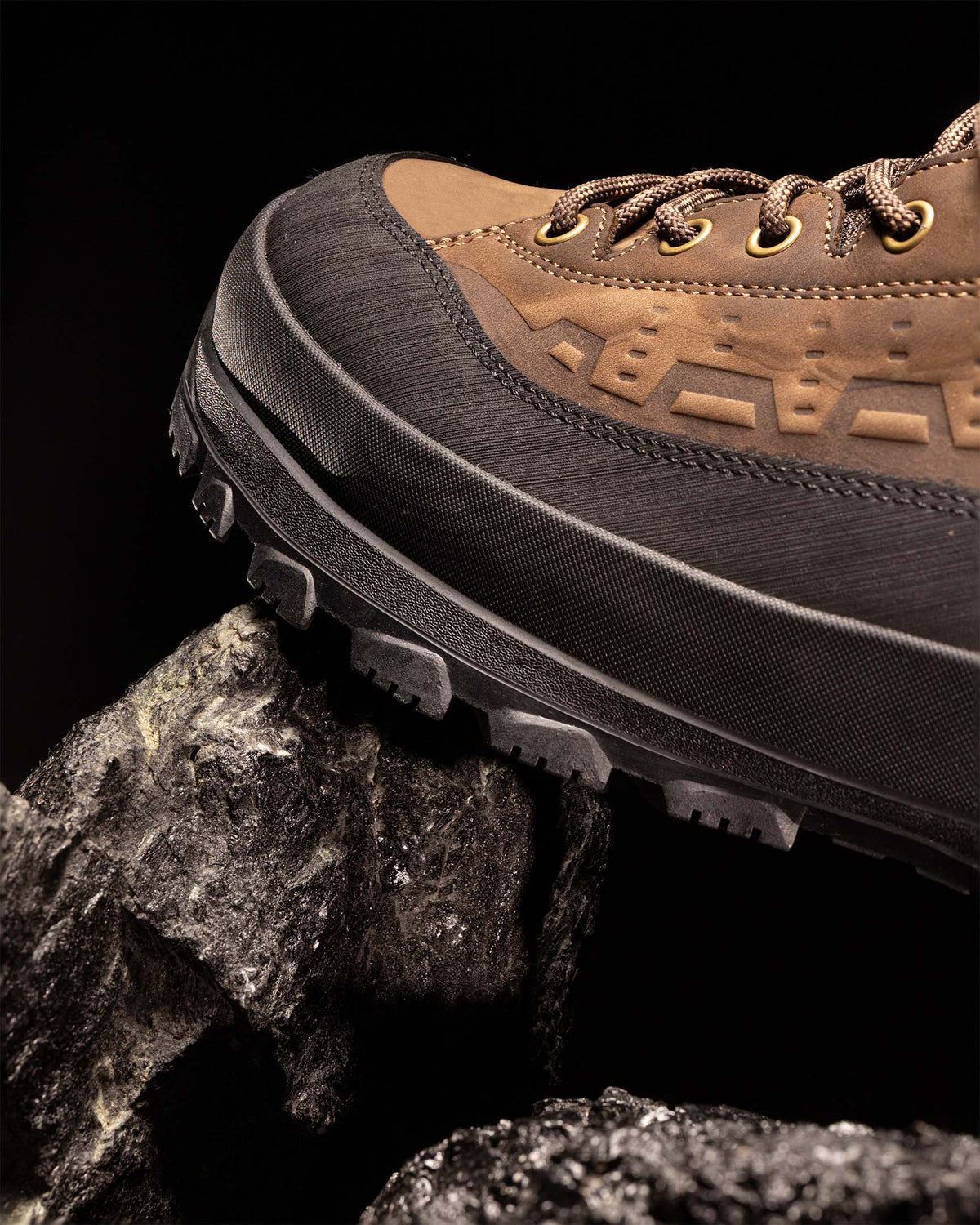 Pentagon Predator Bergsteigerschuhe 8", Braun