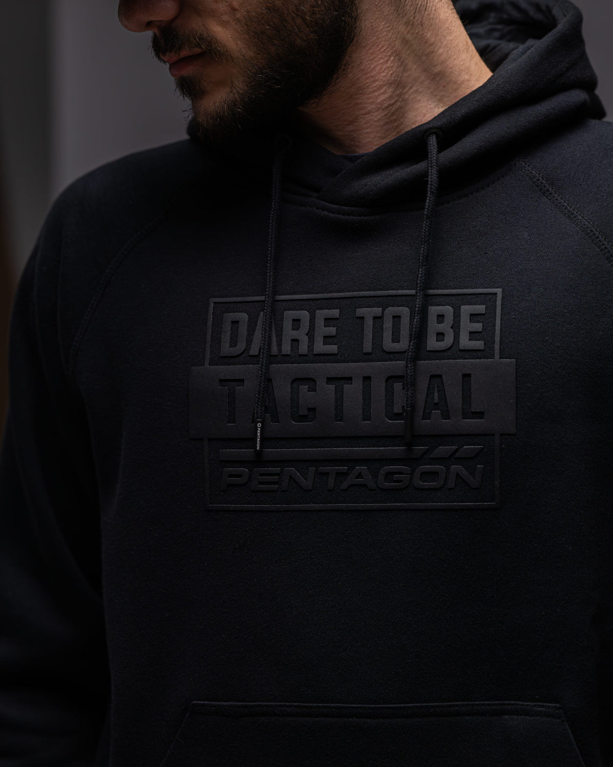Pentagon Kapuzenpullover Dare To Be Tactical, schwarz