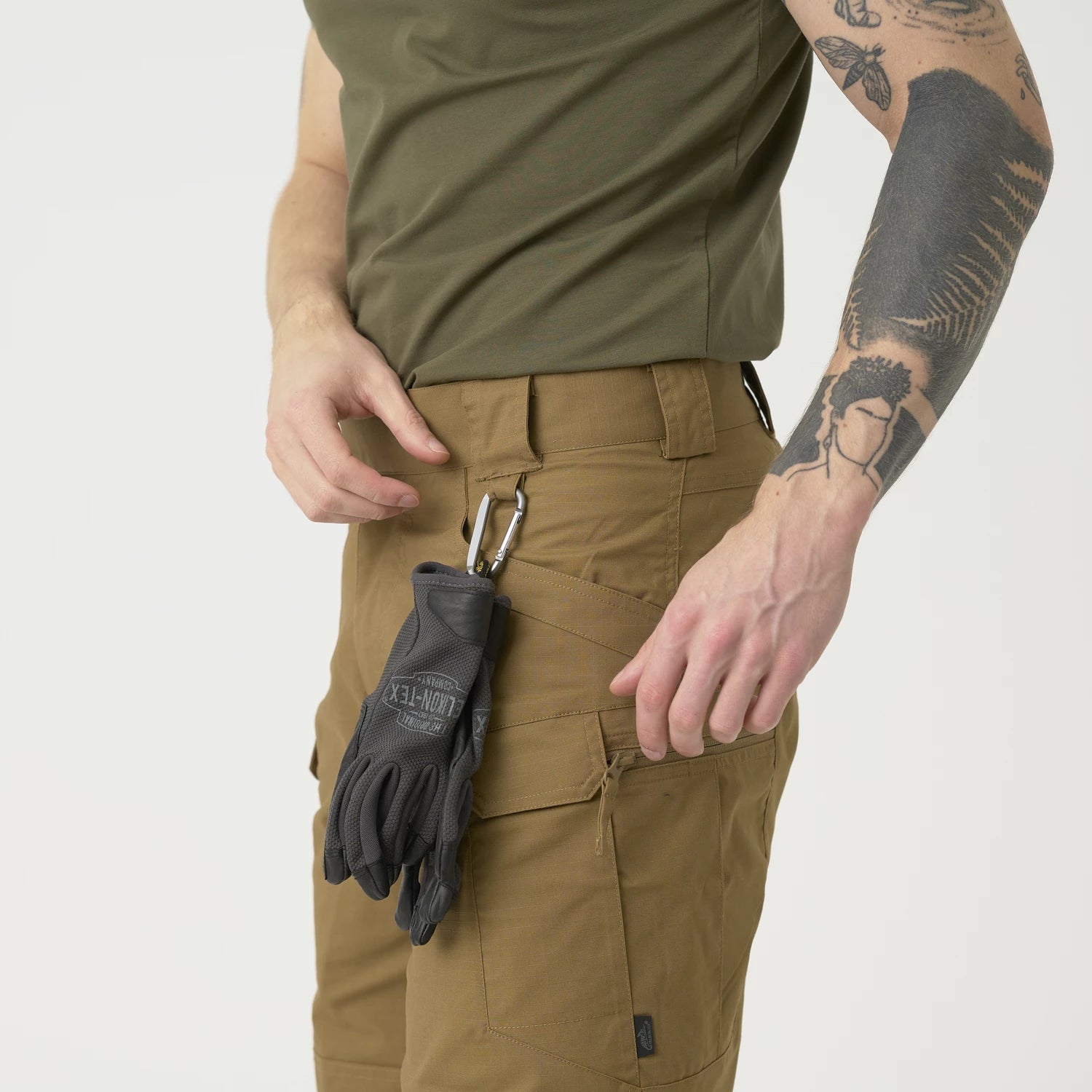 Helikon-Tex Urban Tactical krátke 11 nohavice Rip-Stop polycotton, čierne – detail 2