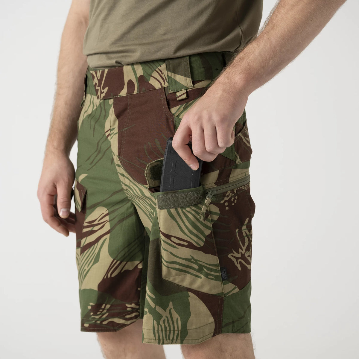 Helikon-Tex UTS Urban Tactical Shorts 8.5" šortky taktické, čierne – detail 2