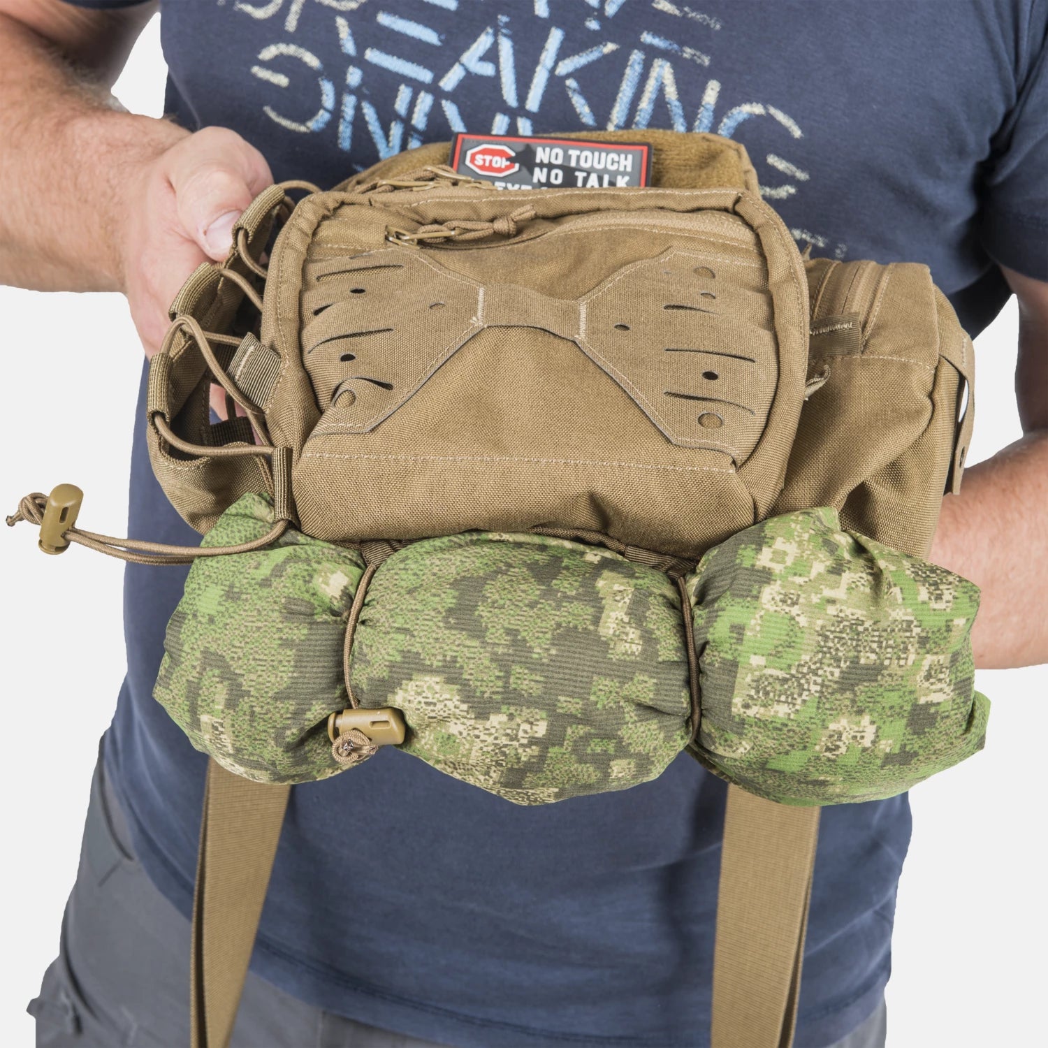 Helikon-Tex EDC SIDE BAG® kapsa cez rameno, čierna – detail 11