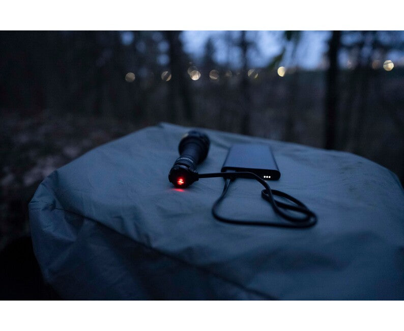 ArmyTek Prime C2 Pro Max weiße led-taschenlampe für batteriebetrieb mit handschlaufe, 4000 lm