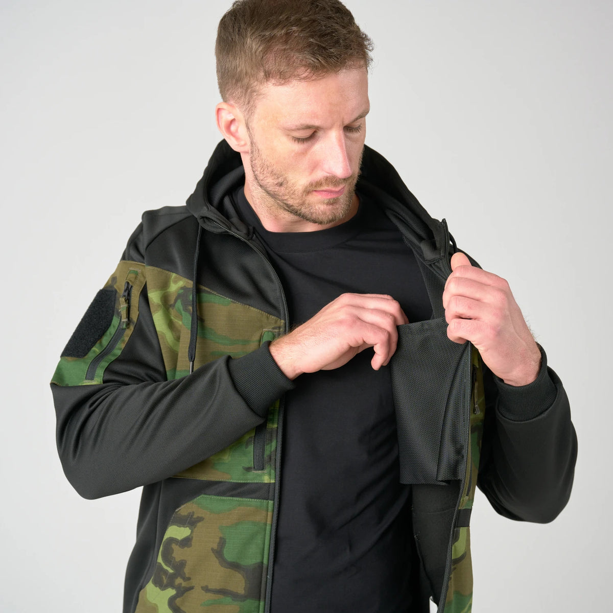Helikon-Tex ROGUE HOODIE bunda, BLACK/MULTICAM – detail 6