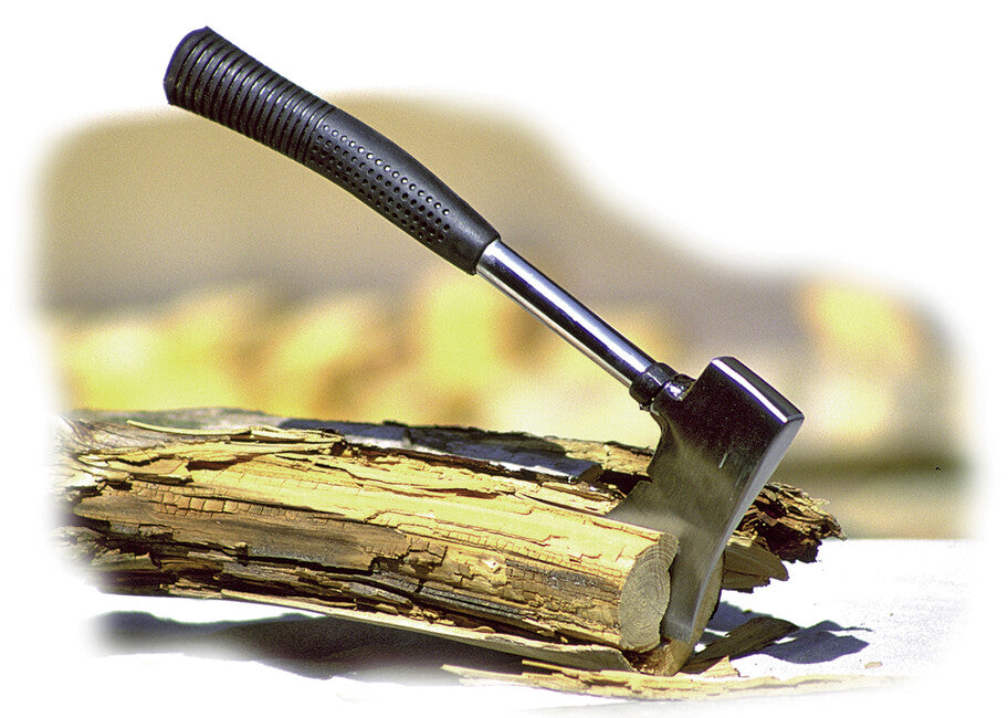 Coghlans Axt mit Stahlstiel