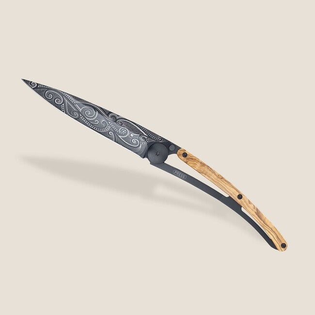 Deejo Schließmesser black tattoo olive wood pacific
