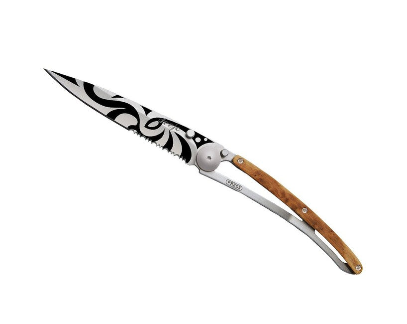 Deejo Serration Klappmesser Wacholder Tribal