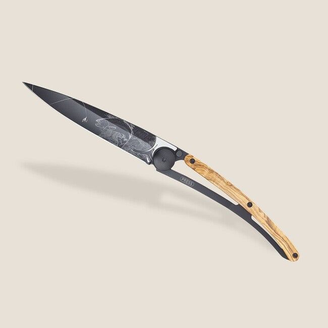Deejo Tattoo Schließmesser Trout black olive wood
