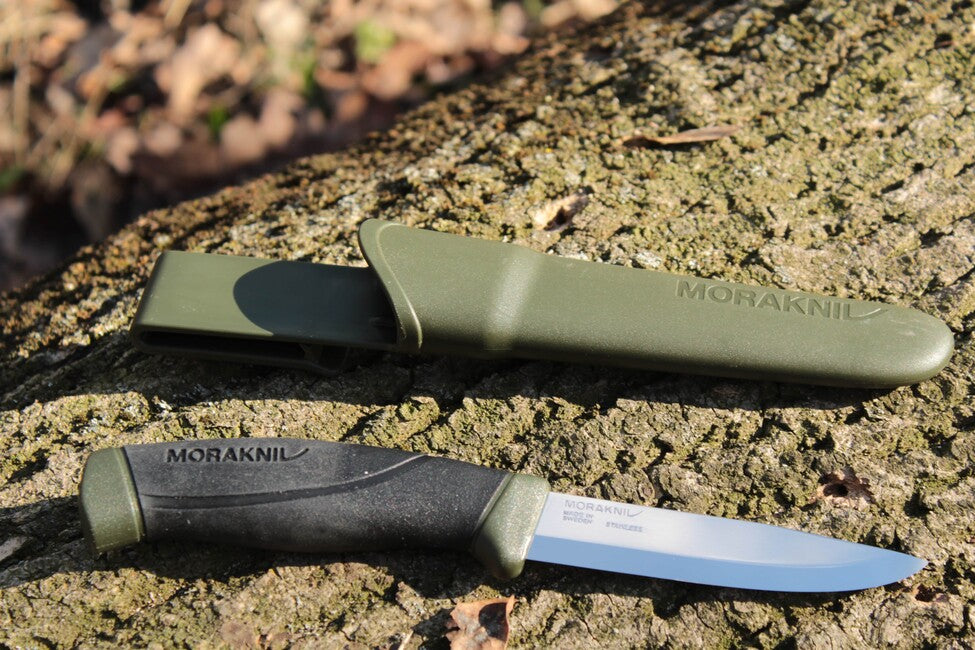 Mora of Sweden Companion messer, military green