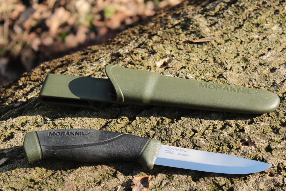Mora of Sweden Companion messer, military green