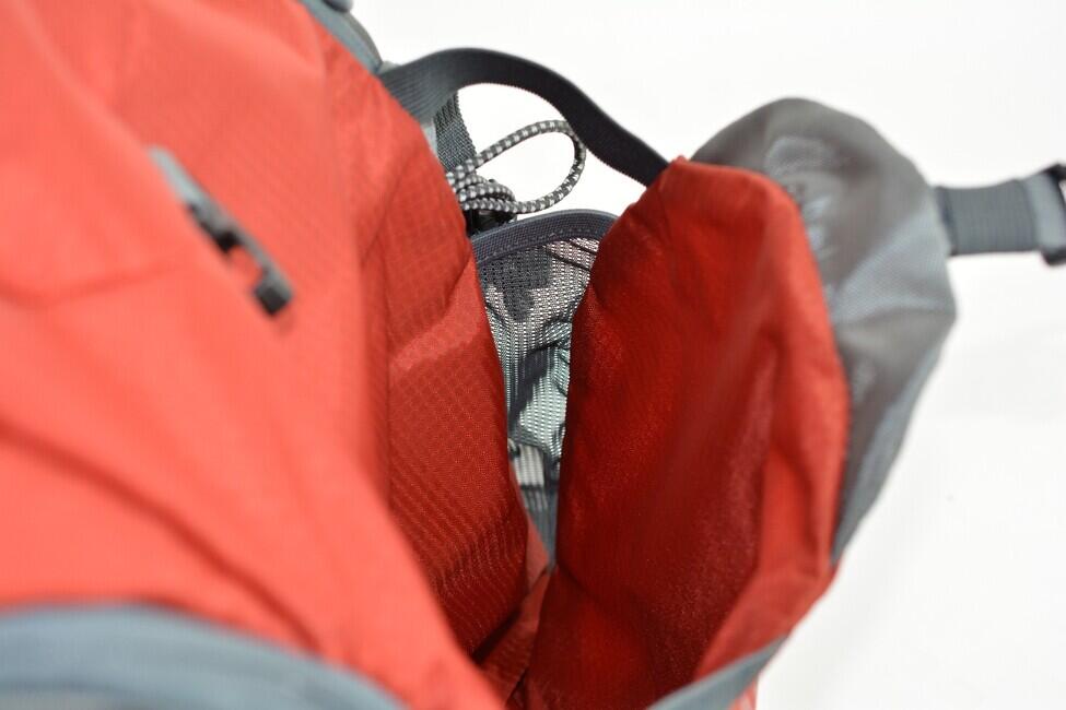 HUSKY Rucksack Turistika Salmon 30l orange