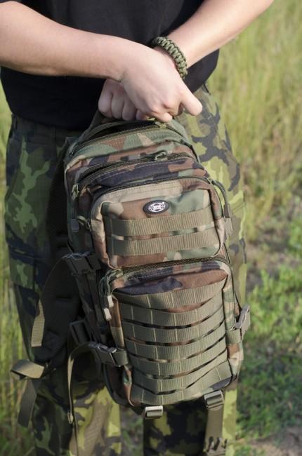 MFH US-Angriffsrucksack Woodland 30L