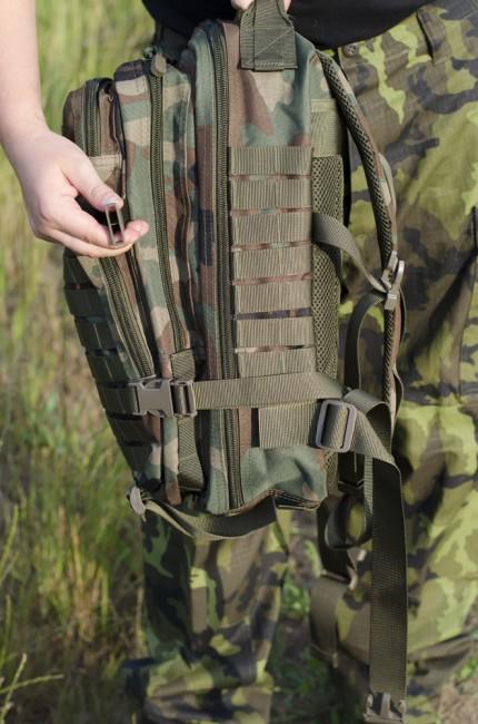 MFH US-Angriffsrucksack Woodland 30L