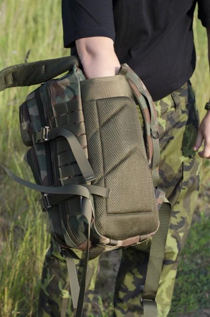MFH US-Angriffsrucksack Woodland 30L