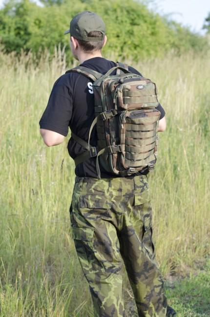 MFH US-Angriffsrucksack Woodland 30L