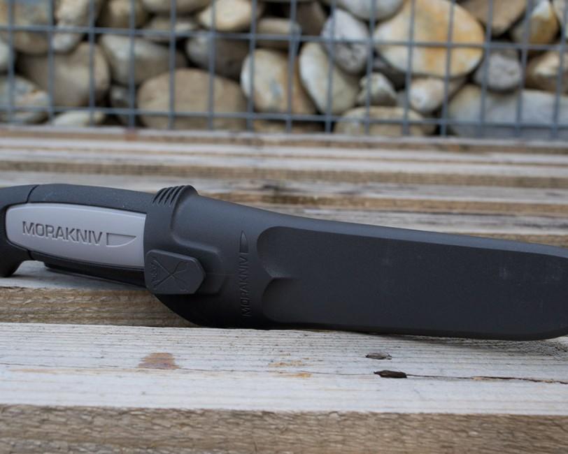 Mora of Sweden Robustes Karbonmesser grau