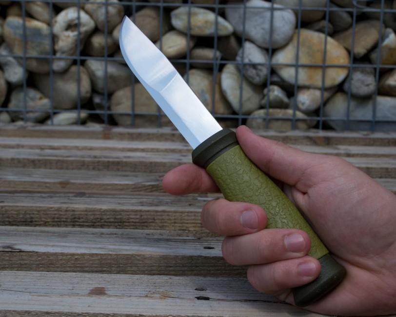 Mora Outdoor 2000 messer oliv
