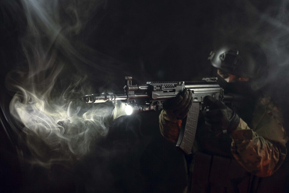 Armytek Parma C2 Pro kompakte wiederaufladbare waffenlampe 1500lm